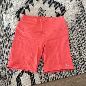 Airbrush bike shorts